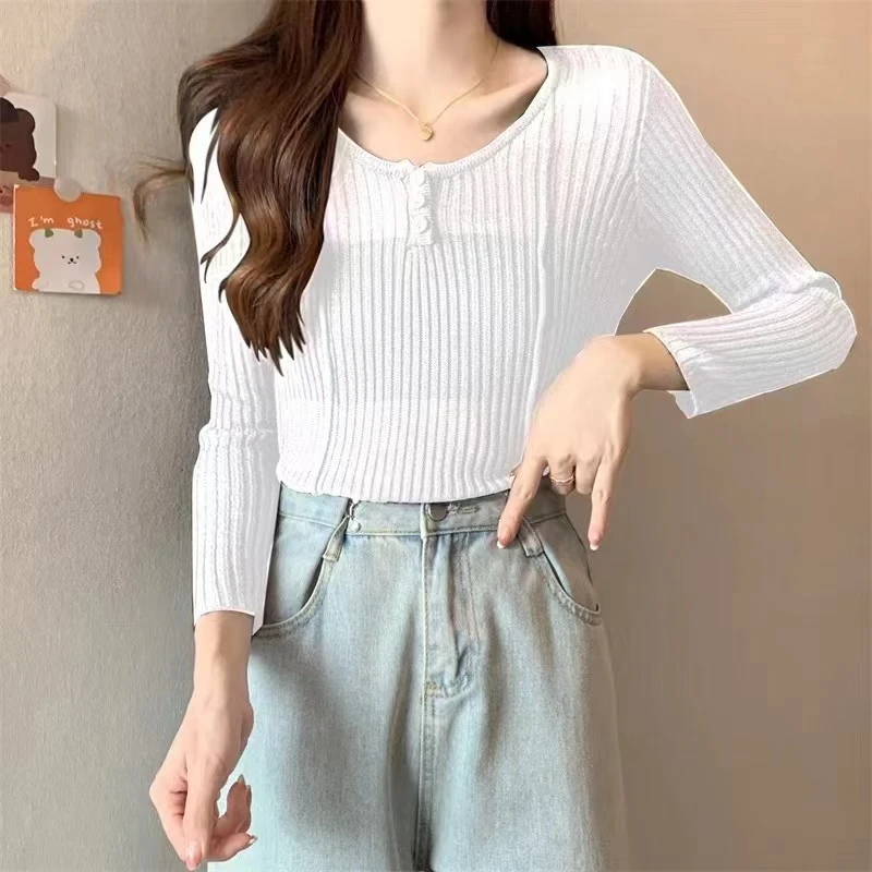 时尚简约百搭镂空修身显瘦设计套头长袖针织上衣