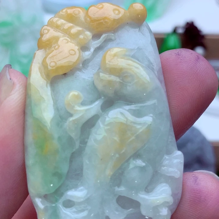 吊坠(不含链)未镶嵌翡翠