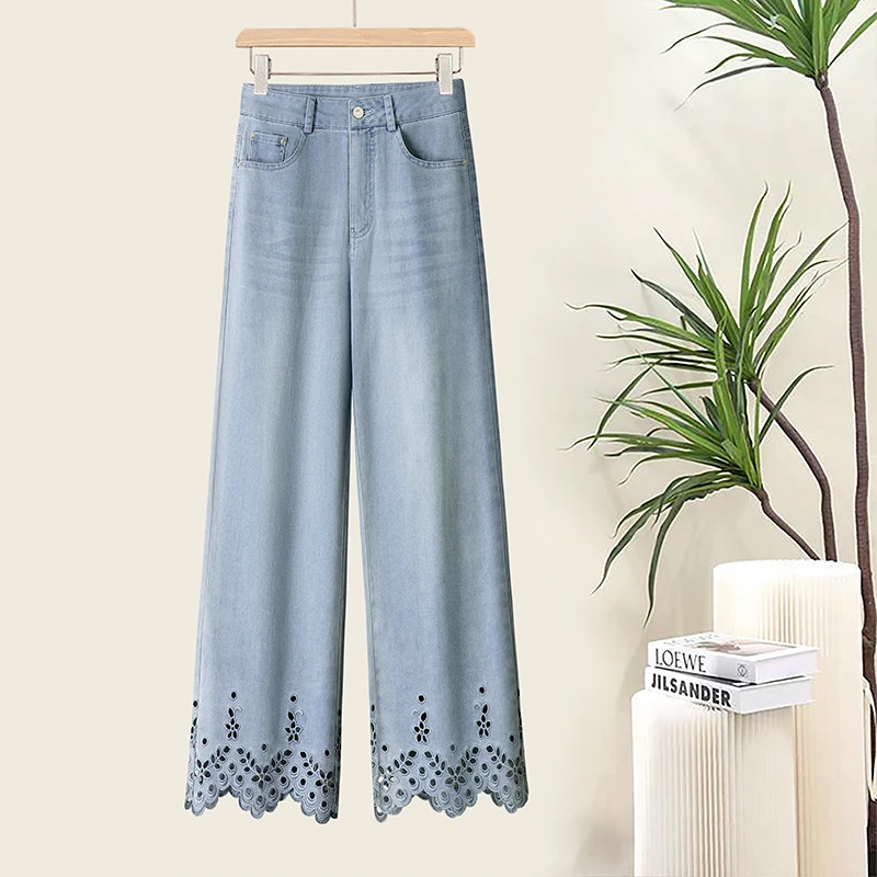 浅蓝色高腰显瘦直筒阔腿镂空镶钻牛仔裤子女夏2025新款流行爆款