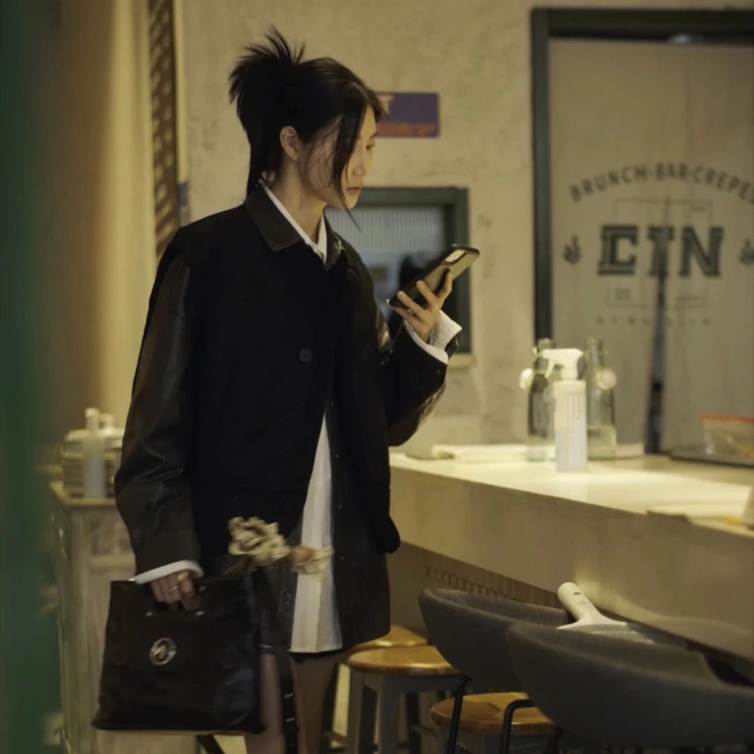 Loosen Up/小众设计师灰绿色时髦 新款百搭时髦质感皮衣