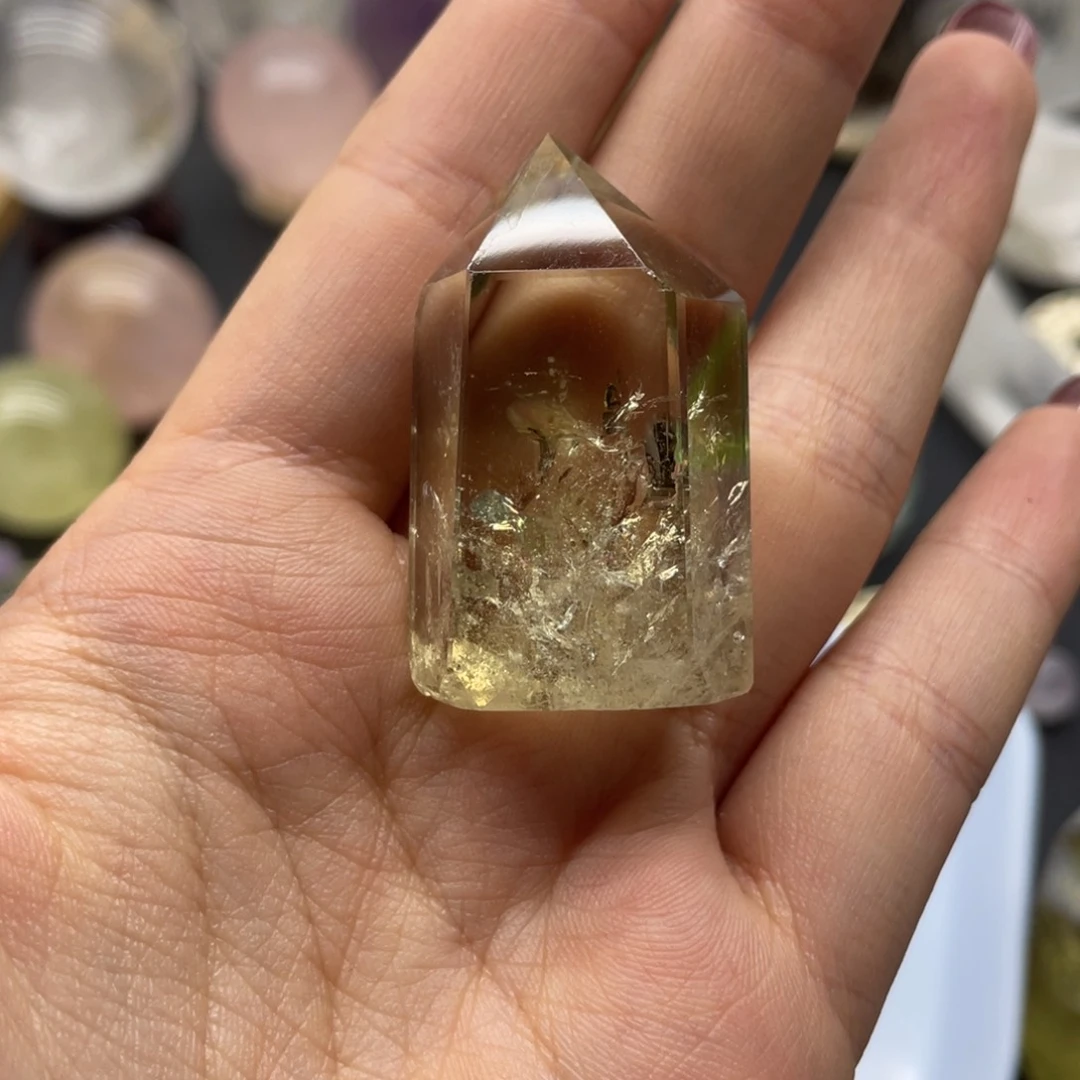 水晶55未镶嵌兔*?黄水晶球