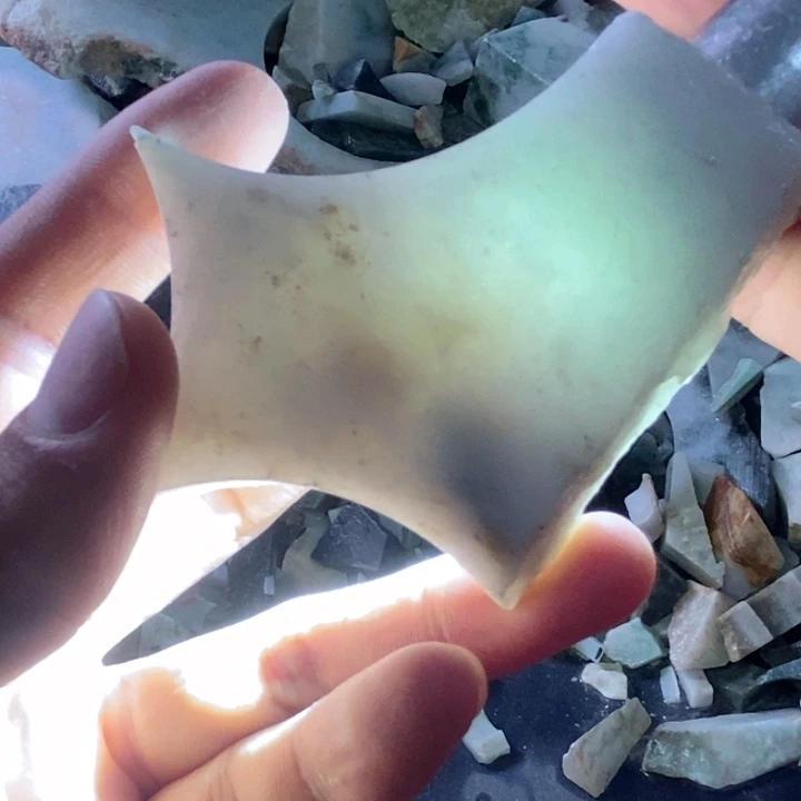 翡翠未镶嵌颈饰天然翡翠