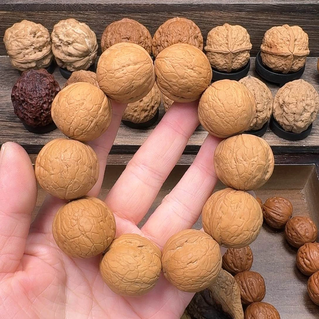 文玩核桃吊坠陈*12蛇皮球手持25