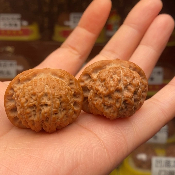 吊坠文玩核桃血麒麟36