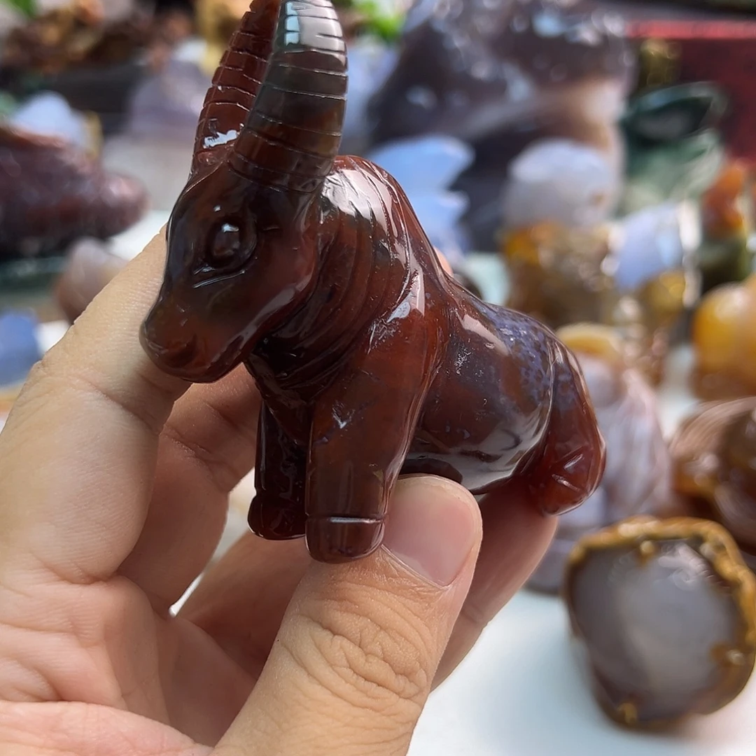 来***了玛瑙/玉髓未镶嵌颈饰