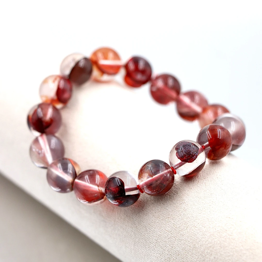 高阶片状花瓣共生牛血胶花水晶手串G1133-多样性发一