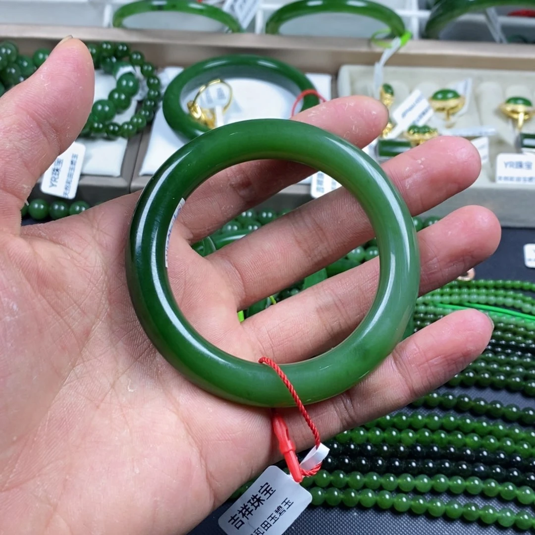 和田玉（碧玉）手镯未镶嵌后***…