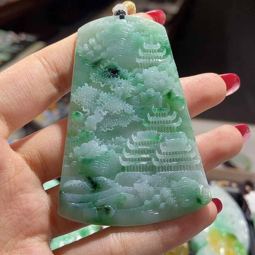 翡翠未镶嵌颈饰翡翠