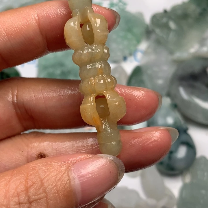 定制翡翠未镶嵌翡翠