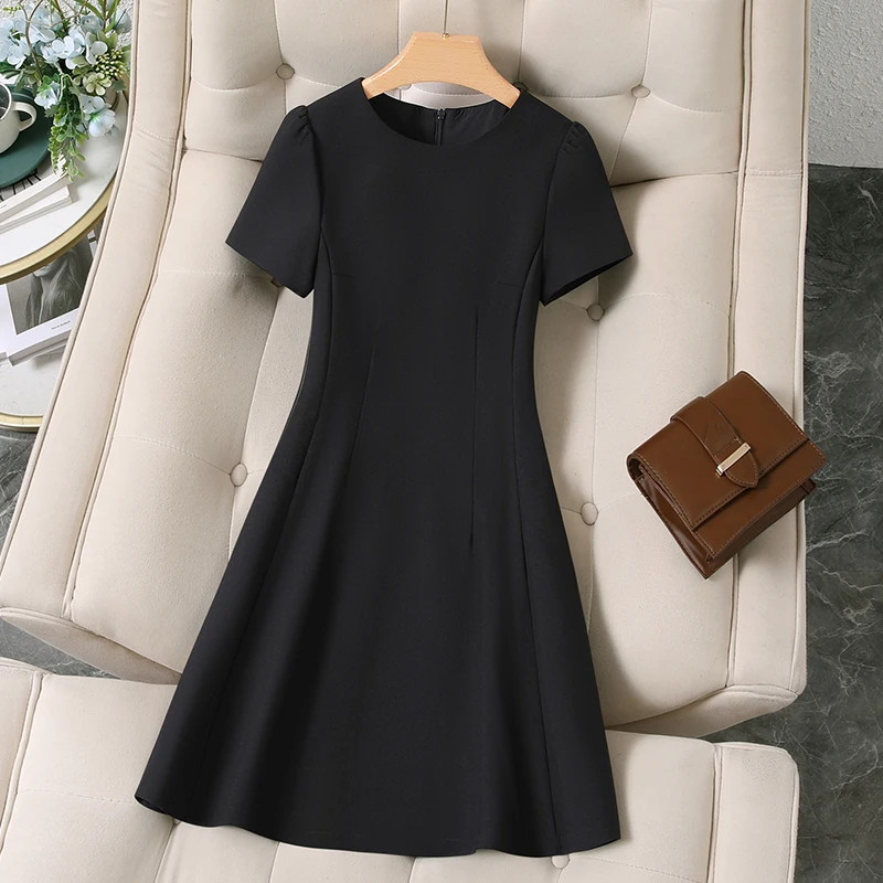 黑色短袖连衣裙女夏季小个子高级感赫本风法式收腰显瘦小黑裙短裙