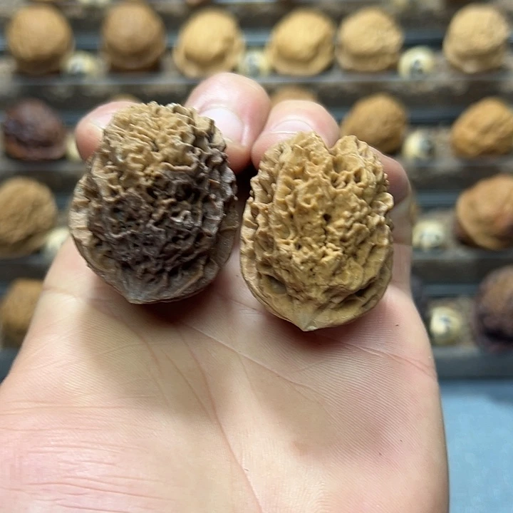 把件文玩核桃35号绣花鞋40尺