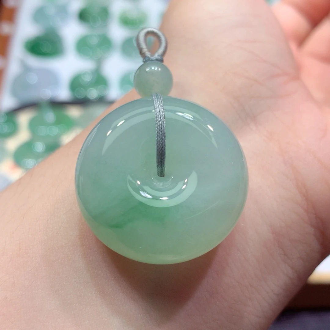 翡翠未镶嵌颈饰20