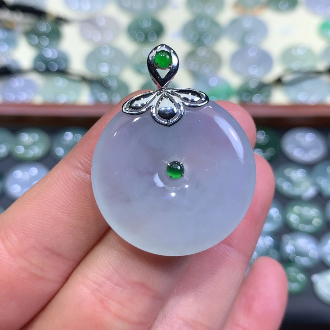 翡翠颈饰18K金镶嵌平安扣