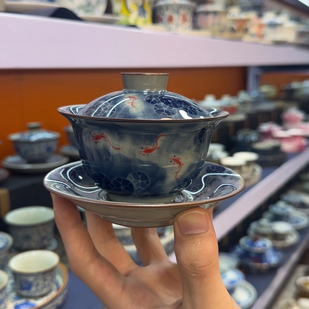 我在外面吃饭呢你在哪了我在外面吃