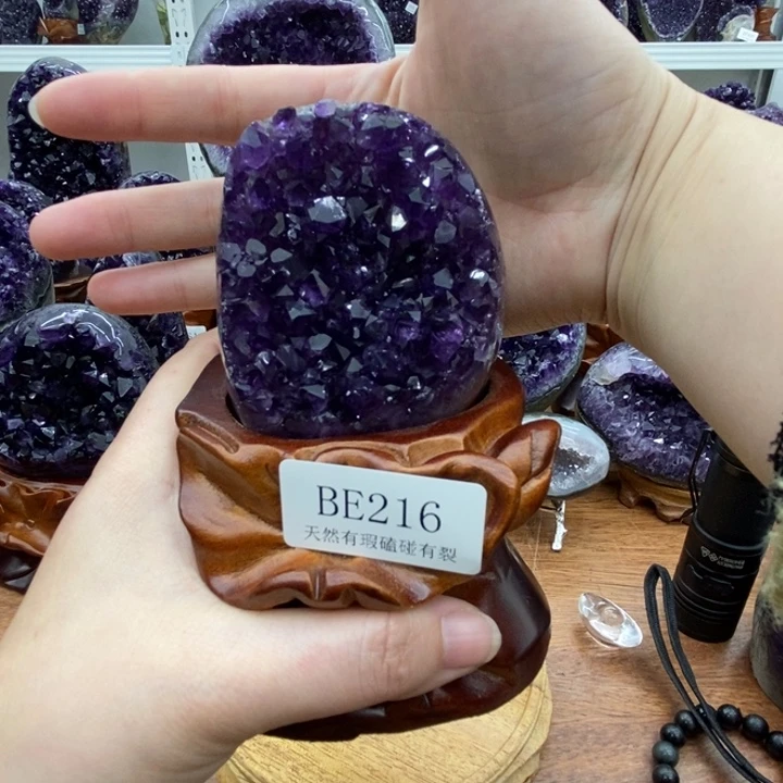 紫晶大型摆件（非配饰）未镶嵌