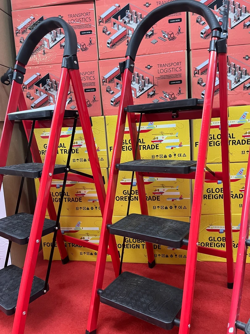 【福利】家用折叠梯加厚碳钢人字梯移动楼梯伸缩梯步梯多功能梯子