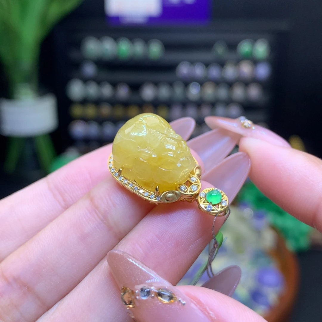 翡翠颈饰18K金镶嵌天然