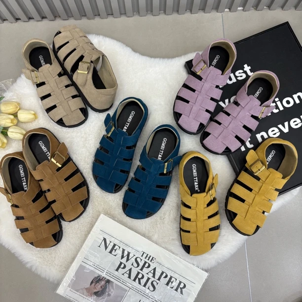 杨杨家韩版夏季百搭休闲包头镂空磨砂牛皮平底软底罗马凉鞋