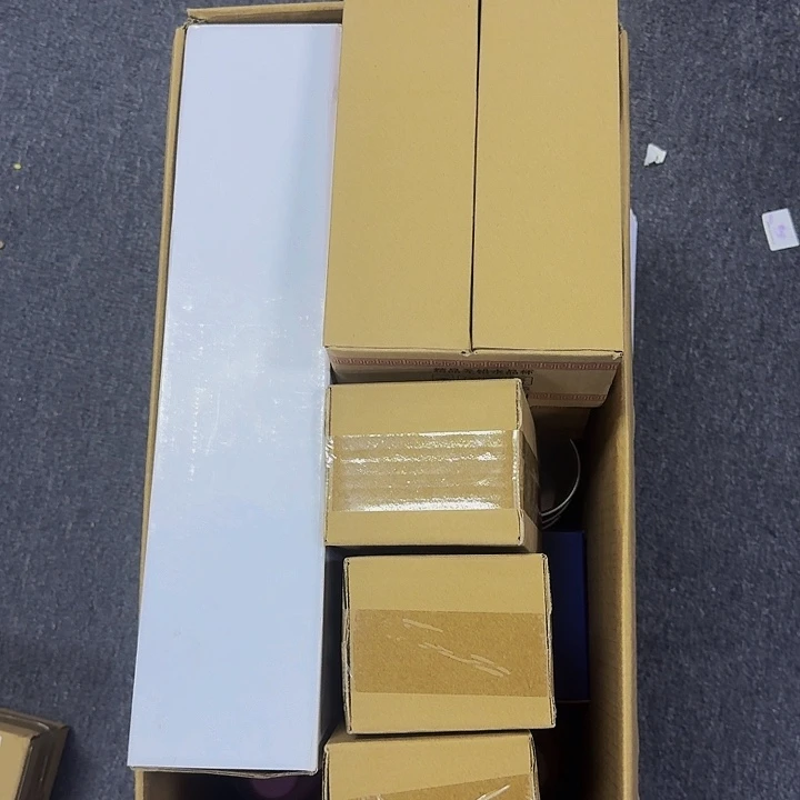 一箱打包出啦一瓶可乐