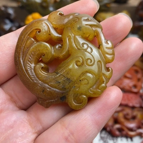 未镶嵌蛇纹石玉颈饰123