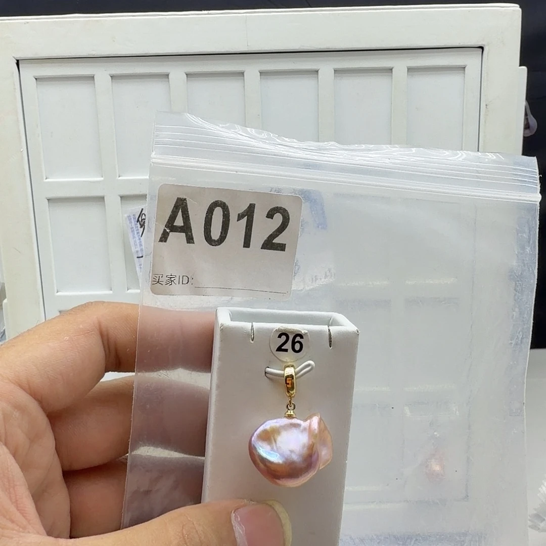 淡水珍珠颈饰合金