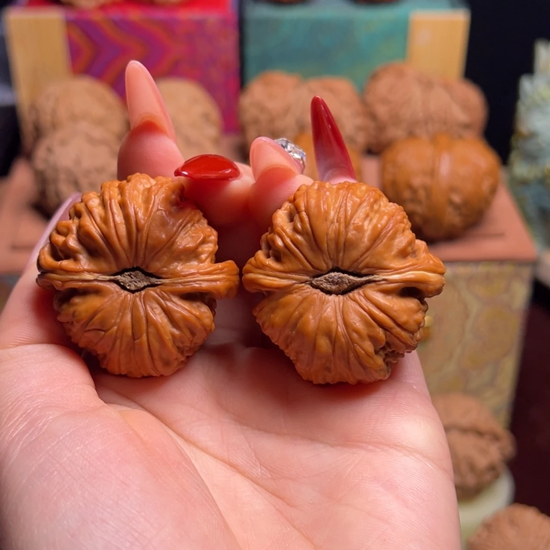 文玩核桃把件40魔瞳