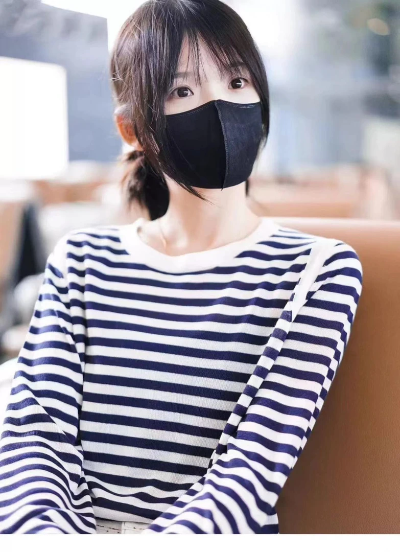 女士圆领条纹撞色精纺毛衣针织衫