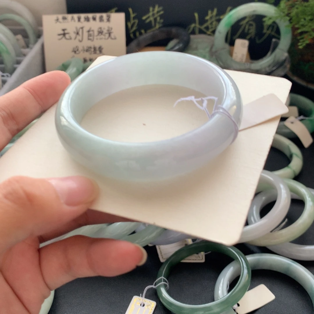 翡翠未镶嵌手镯23号48小时鉴赏期