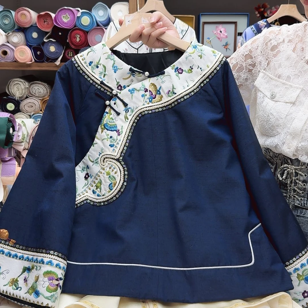 苏绣棉服5.胸围106.衣长59
