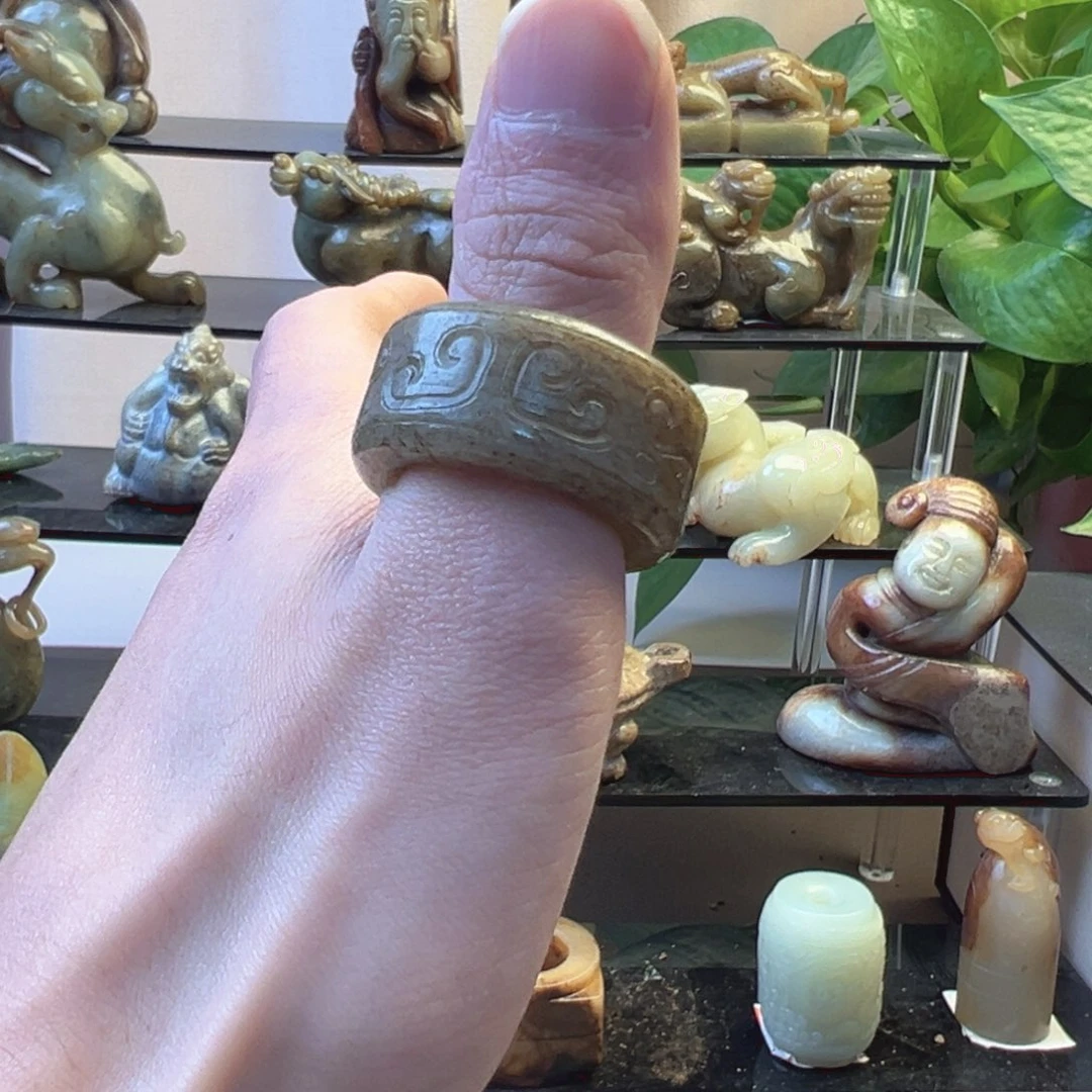 和田玉（糖玉）未镶嵌挂件