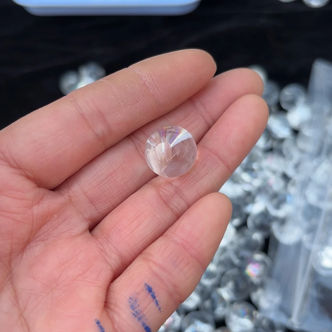 水晶颈饰未镶嵌安*?安