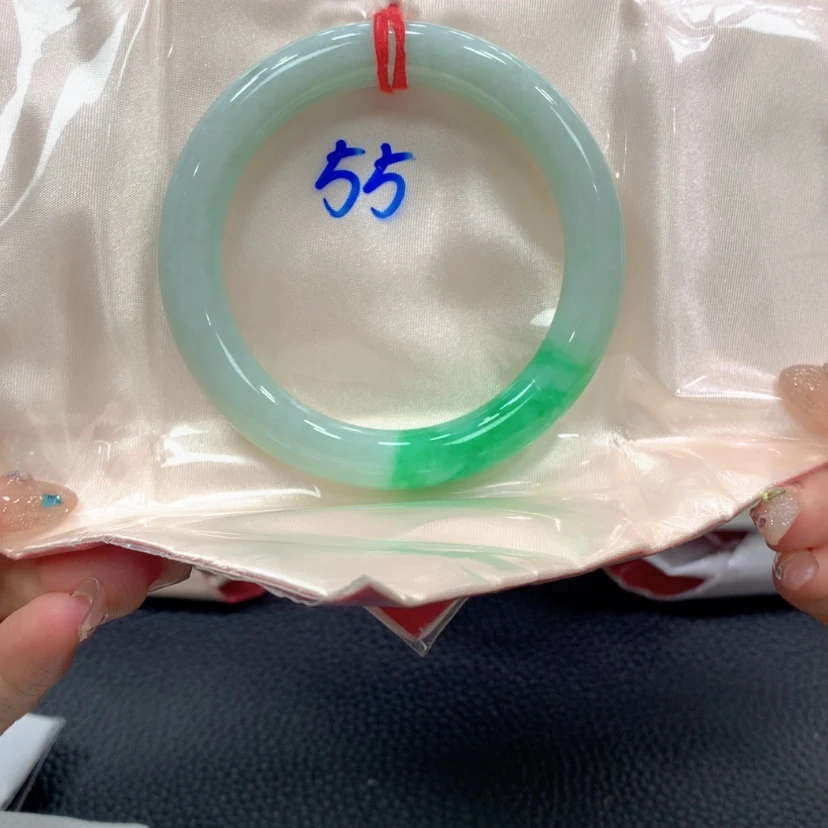 【闪购商品】翡翠手镯未镶嵌翡翠