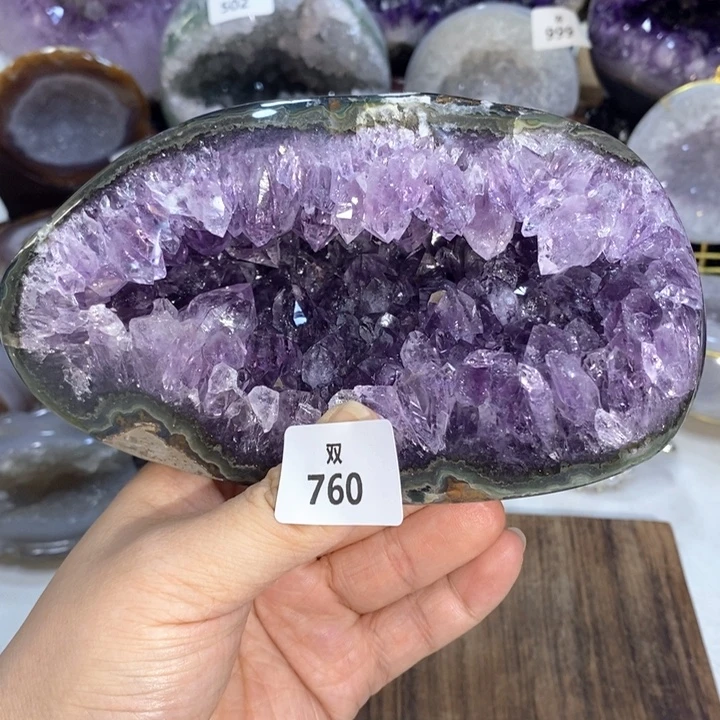 未镶嵌大型摆件（非配饰）水晶