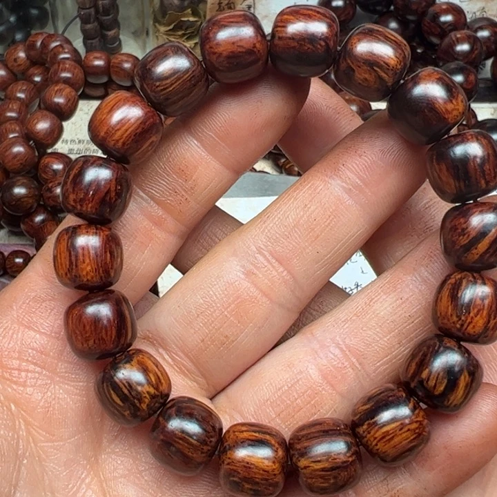 藤类海南红降12老型黑金底天花板