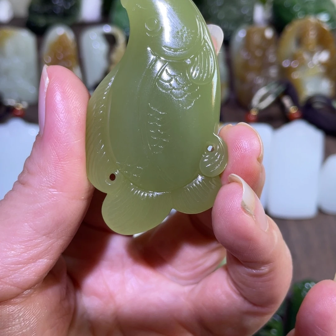 和田玉（糖玉）未镶嵌挂件