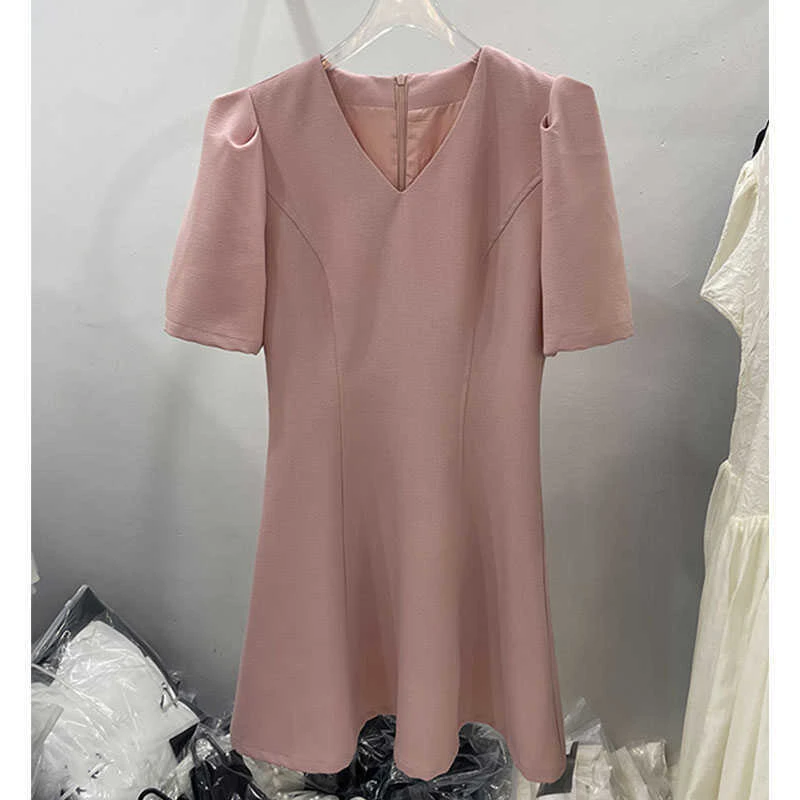 深圳2025新款南油女装欧货名媛气质V领泡泡袖显瘦赫本风连衣裙女