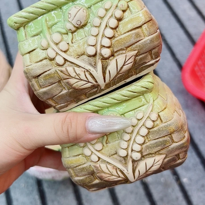 有孔，满10元发货多肉陶瓷花盆