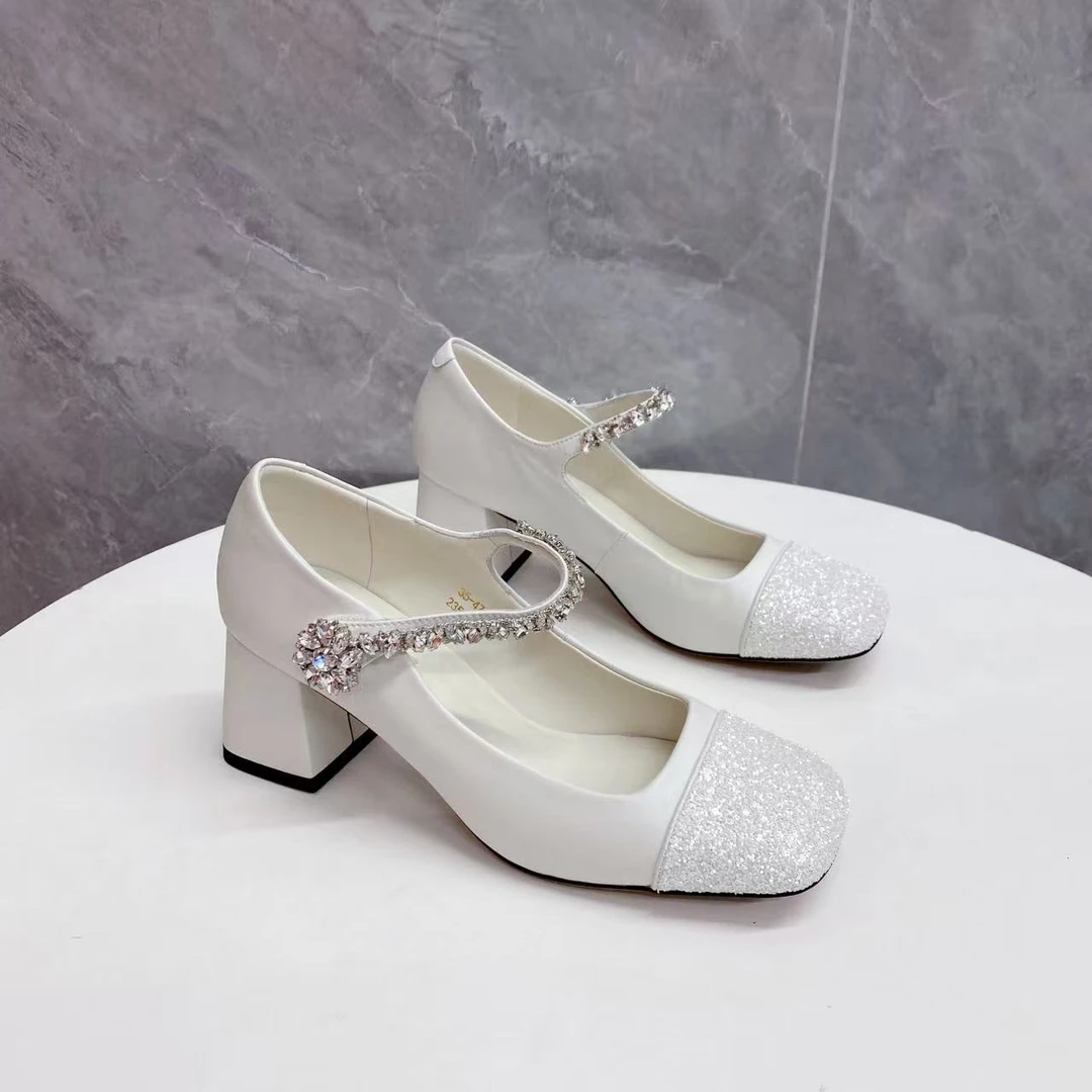 C9606  米白色 时尚气质女单鞋2025百搭浅口时装女鞋