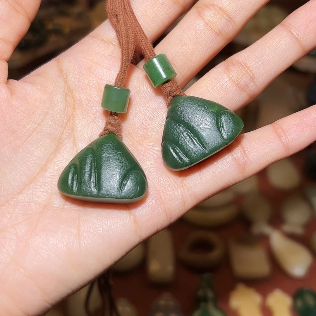 和田玉未镶嵌颈饰任选其一