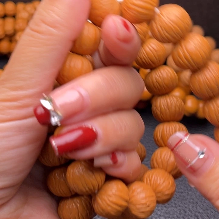 猴头核桃吊坠脖挂68