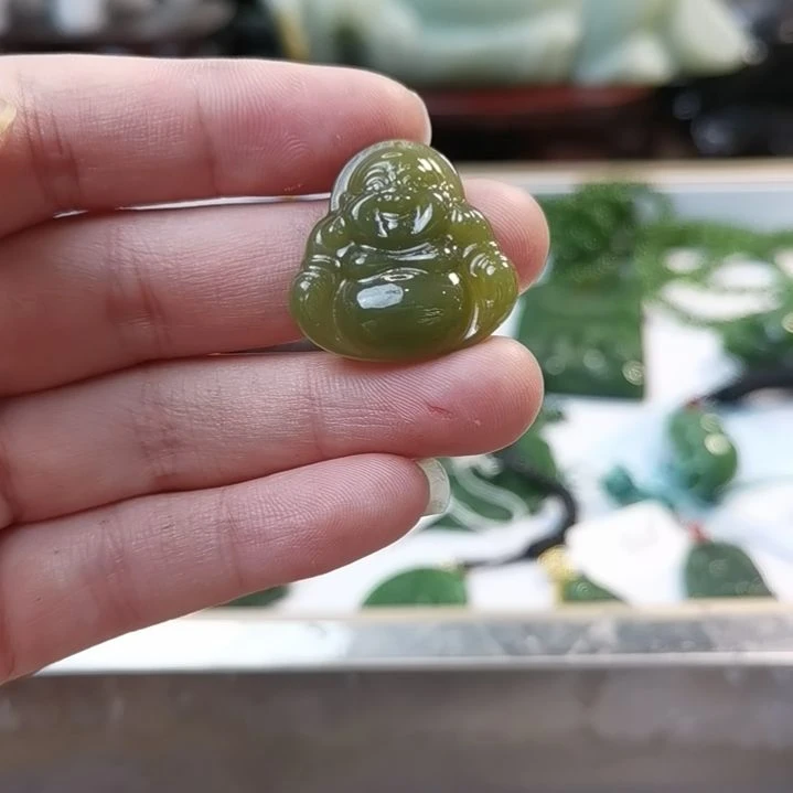 和田玉（碧玉）未镶嵌颈饰