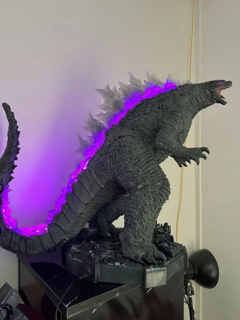 大怪兽系列 哥斯拉 两种颜色身体发光 模型摆件