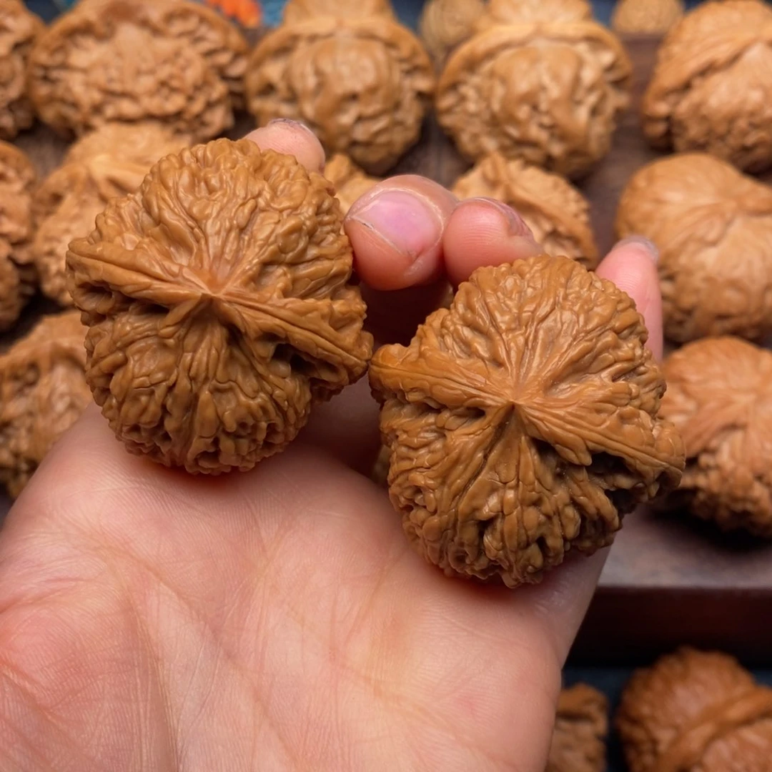 文玩核桃吊坠40球形南疆