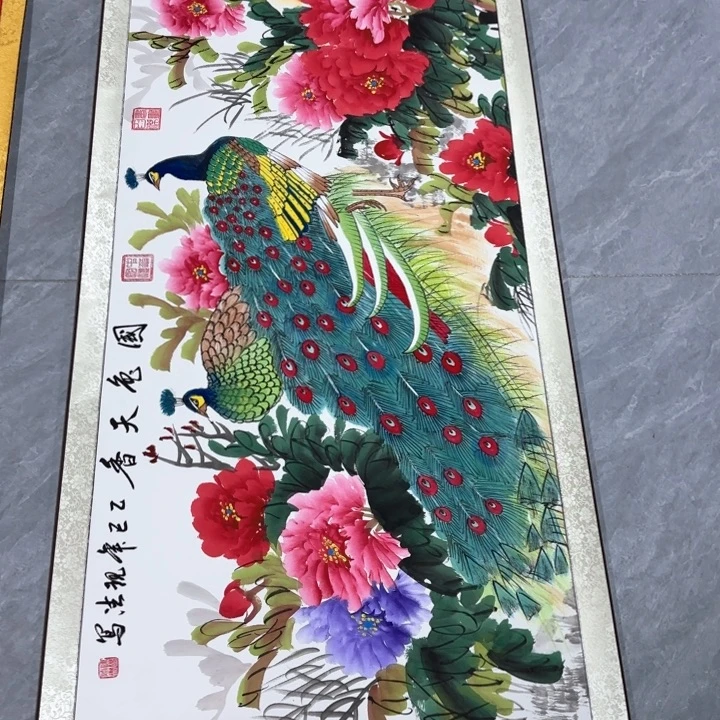 国画孔雀国色天香