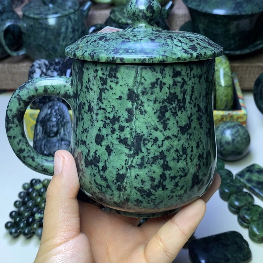 采***翁蛇纹石玉未镶嵌颈饰