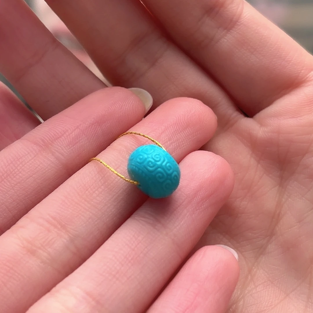 绿松石未镶嵌颈饰