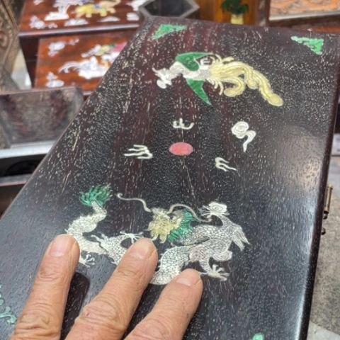 木盒子111111111111111