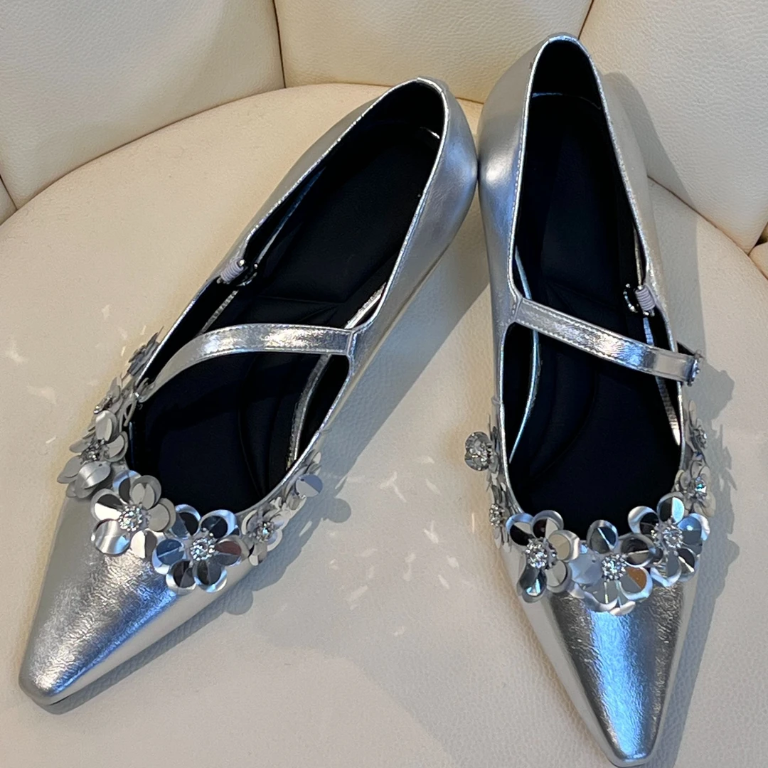 隐形内增5cm尖头单鞋法式水钻方扣平底玛丽珍浅口鞋子时尚女鞋