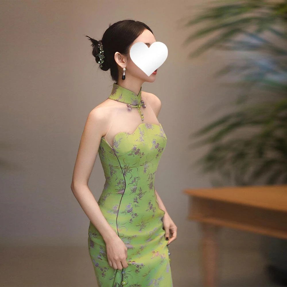 2025年新中式显瘦新款旗袍无袖气质绿色性感复古夏季国风连衣裙