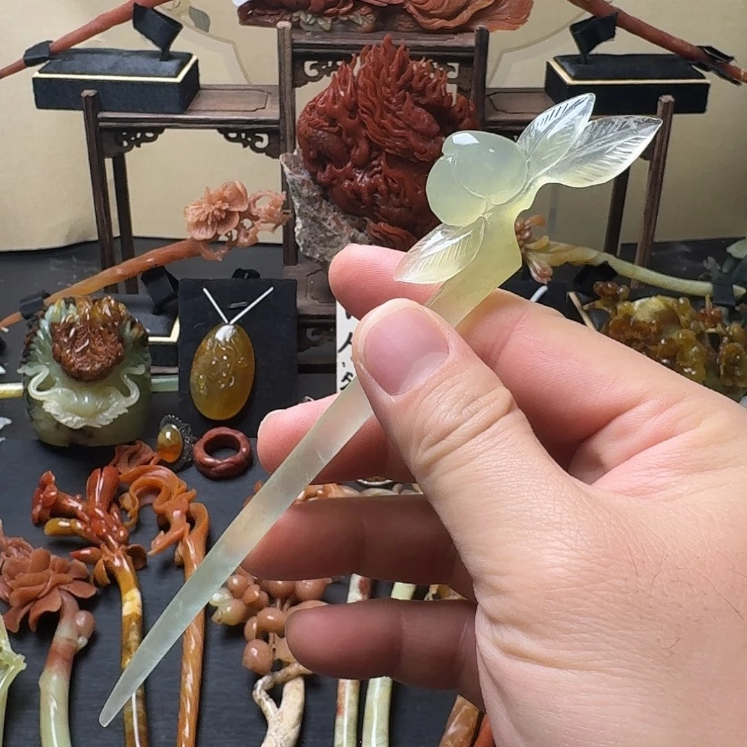 蛇纹石玉未镶嵌发饰